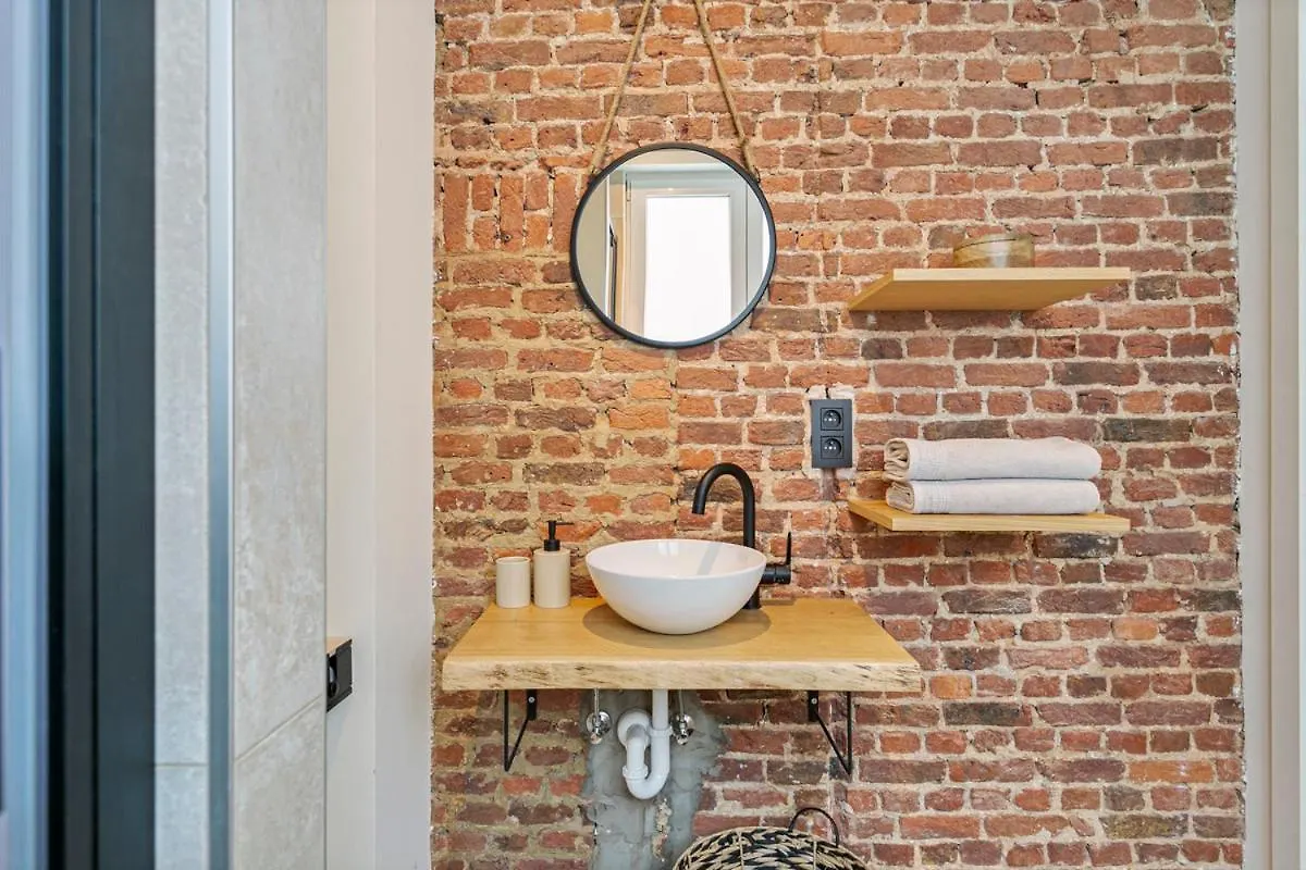 New Renovated Condo'S @ Trendy South Antwerp